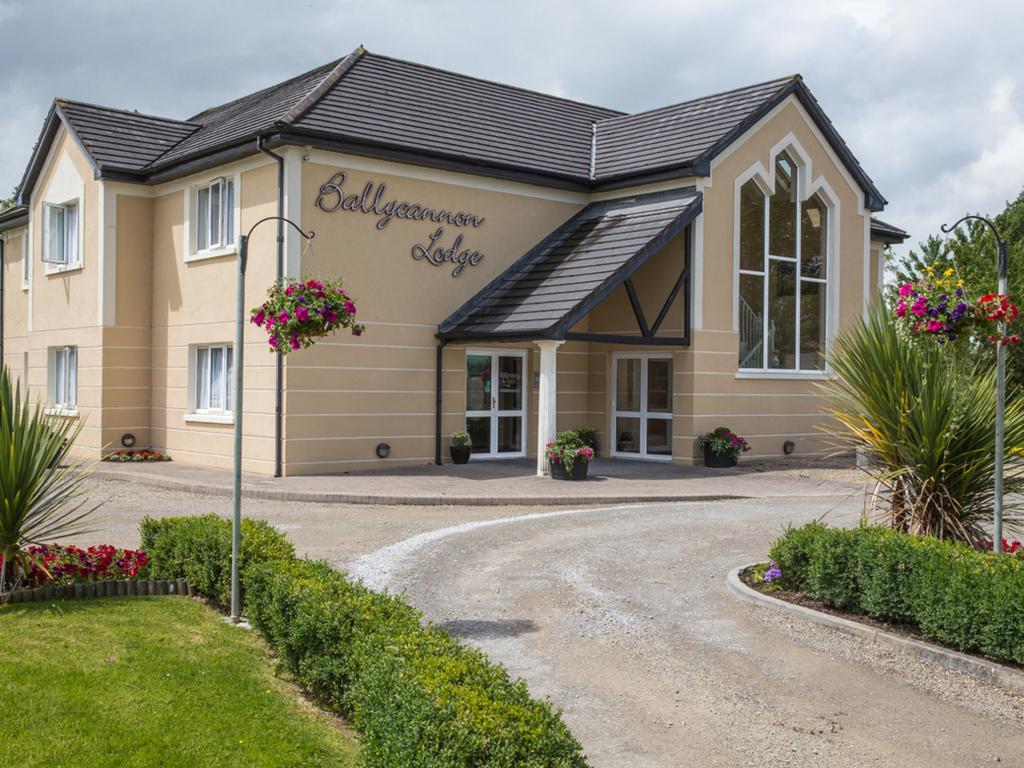 Ballycannon Lodge Croagh Exterior photo